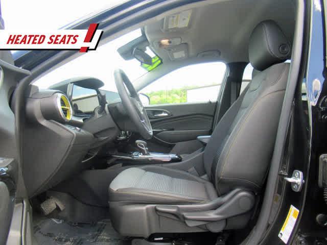 used 2025 Chevrolet Trax car, priced at $23,900