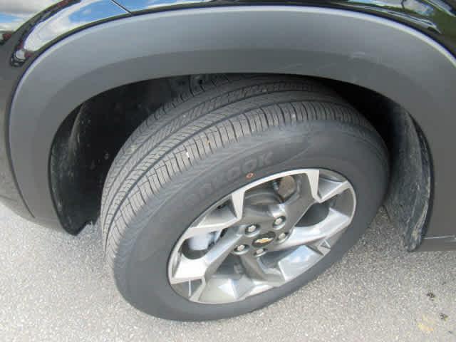 used 2025 Chevrolet Trax car, priced at $23,900