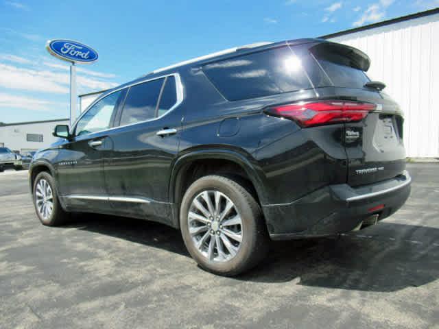 used 2022 Chevrolet Traverse car, priced at $36,900