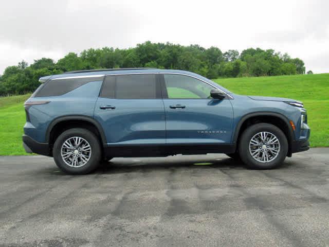 used 2025 Chevrolet Traverse car, priced at $42,900