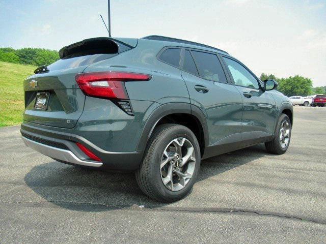 new 2025 Chevrolet Trax car, priced at $24,985