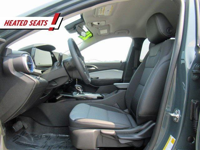 new 2025 Chevrolet Trax car, priced at $24,985