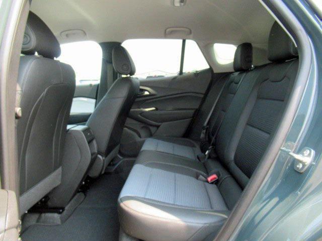 new 2025 Chevrolet Trax car, priced at $24,985
