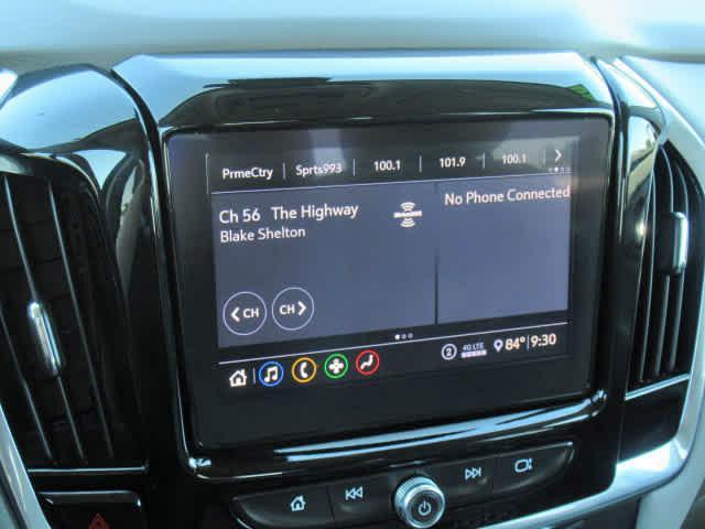 used 2020 Chevrolet Traverse car, priced at $23,900
