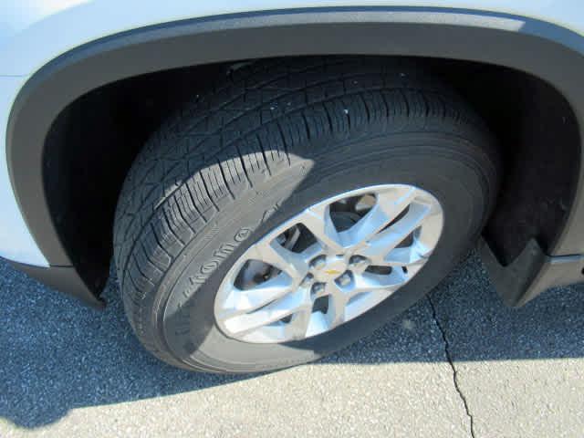used 2020 Chevrolet Traverse car, priced at $23,900