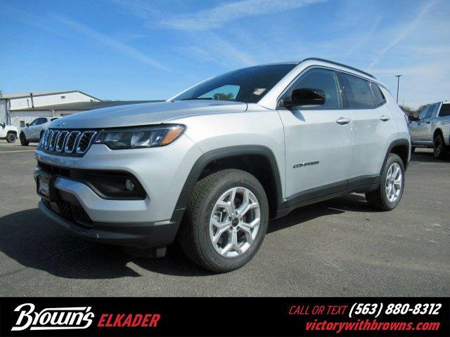 new 2025 Jeep Compass car, priced at $33,035