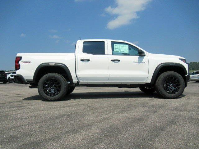 new 2025 Chevrolet Colorado car, priced at $42,697