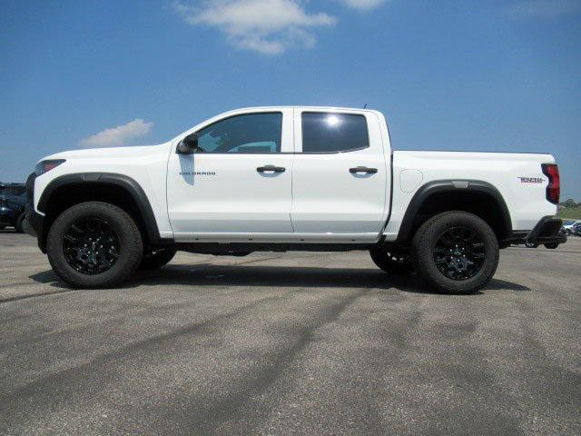 new 2025 Chevrolet Colorado car, priced at $42,697