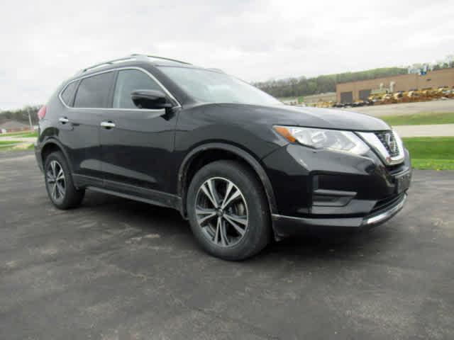 used 2019 Nissan Rogue car, priced at $17,900