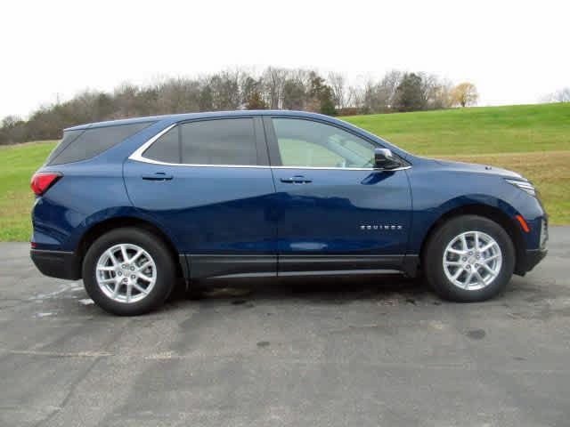 used 2022 Chevrolet Equinox car, priced at $23,900