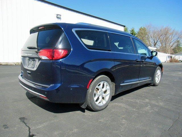 used 2018 Chrysler Pacifica car, priced at $21,000