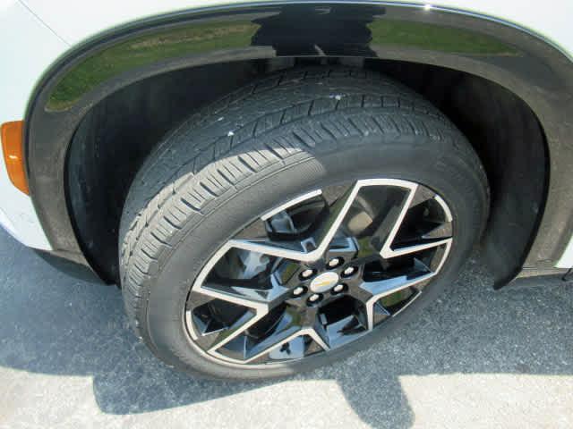 used 2024 Chevrolet Traverse car, priced at $56,500