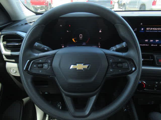 used 2024 Chevrolet TrailBlazer car, priced at $22,900