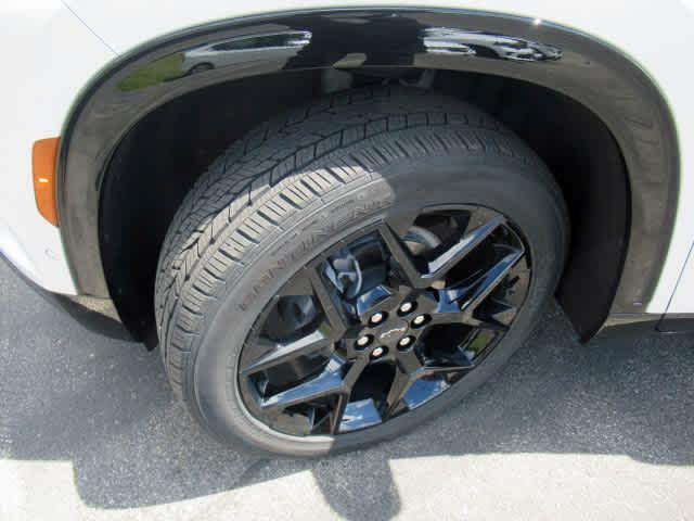 used 2024 Chevrolet Traverse car, priced at $56,200