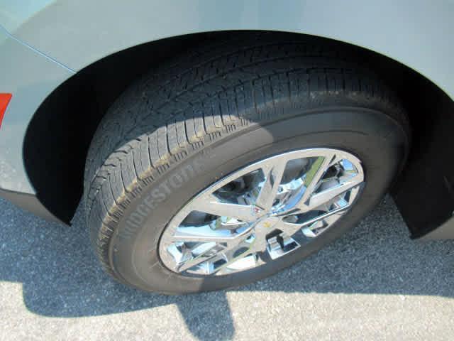 used 2022 Chevrolet Equinox car, priced at $24,900