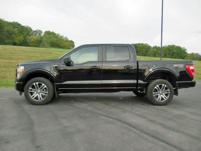 used 2021 Ford F-150 car, priced at $33,000