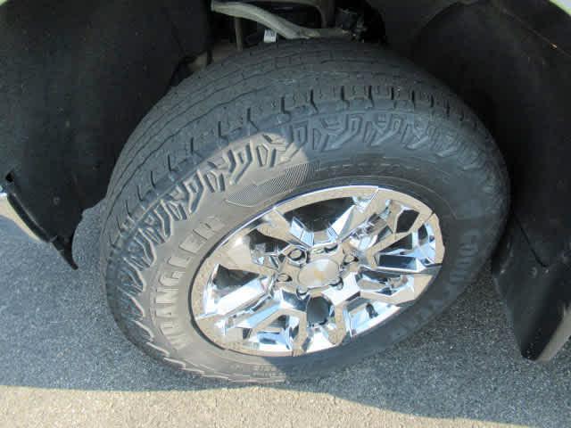 used 2022 Chevrolet Silverado 1500 car, priced at $33,500