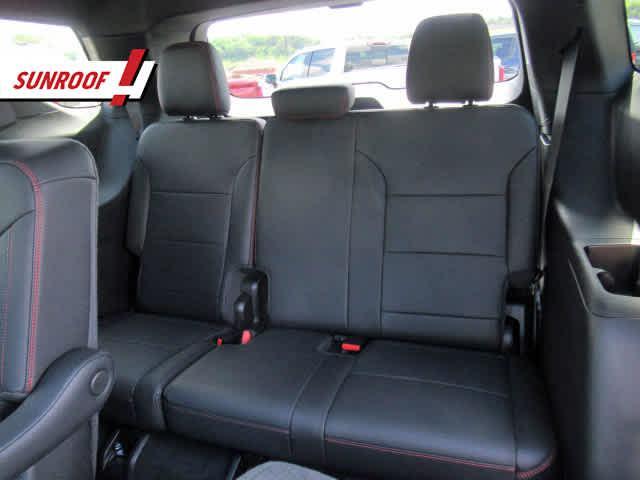 used 2024 Chevrolet Traverse car, priced at $55,900