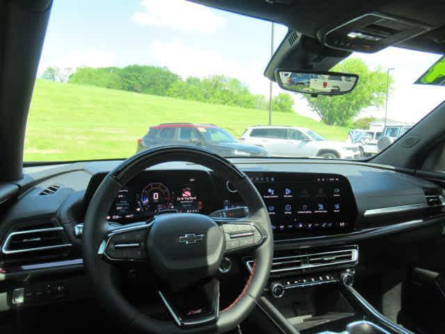 used 2024 Chevrolet Traverse car, priced at $55,900