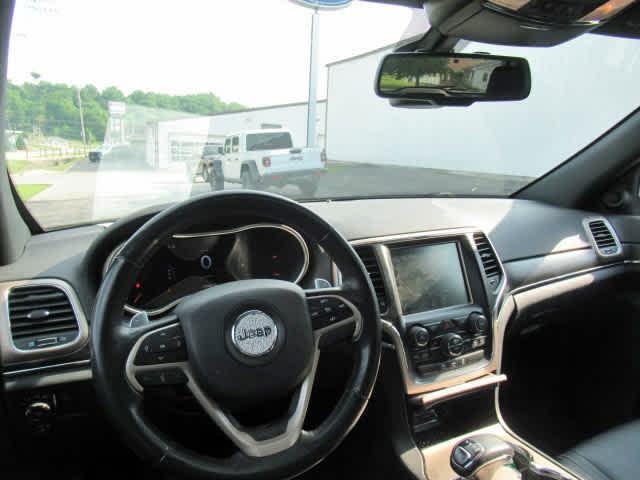 used 2015 Jeep Grand Cherokee car, priced at $13,900