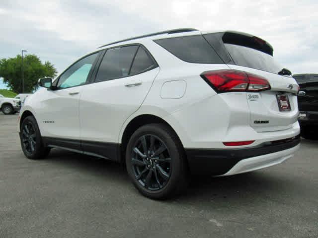 used 2024 Chevrolet Equinox car, priced at $33,900