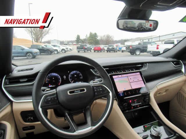 used 2024 Jeep Grand Cherokee car, priced at $40,900
