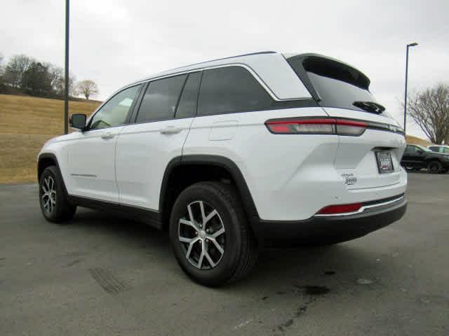 used 2024 Jeep Grand Cherokee car, priced at $40,900