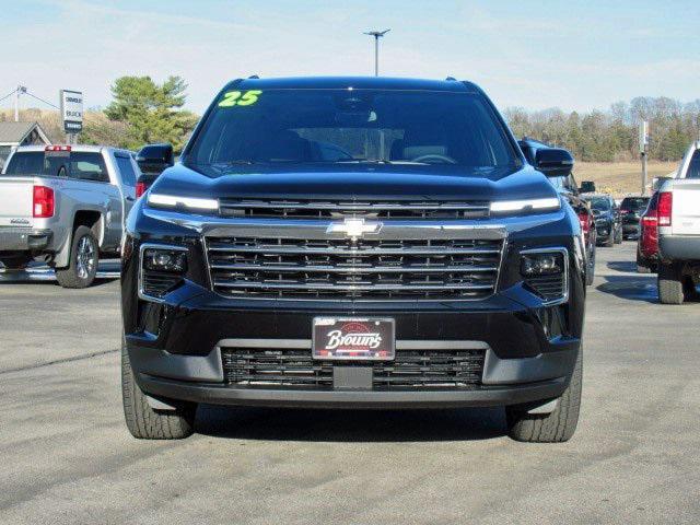 new 2025 Chevrolet Traverse car, priced at $49,190