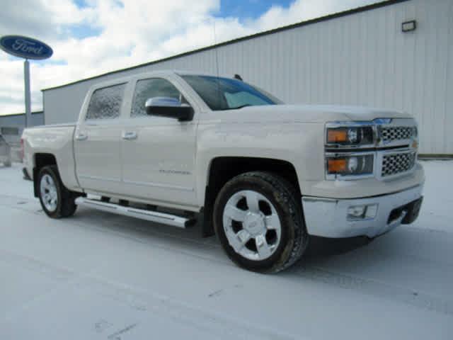 used 2015 Chevrolet Silverado 1500 car, priced at $27,300