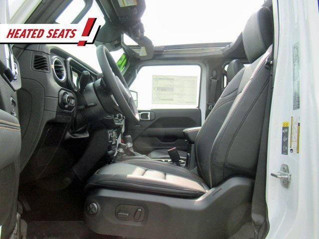 new 2025 Jeep Wrangler car, priced at $52,633