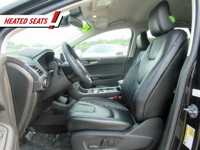 used 2024 Ford Edge car, priced at $32,900