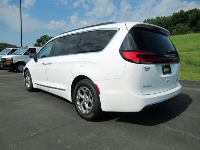 used 2023 Chrysler Pacifica car, priced at $37,800