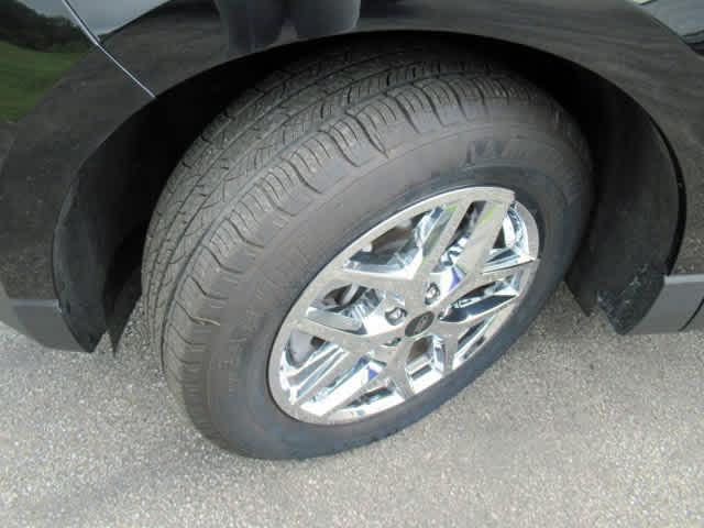 used 2024 Ford Edge car, priced at $32,900