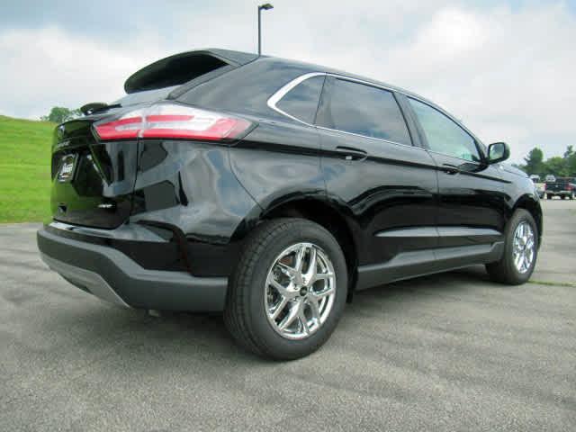 used 2024 Ford Edge car, priced at $32,900