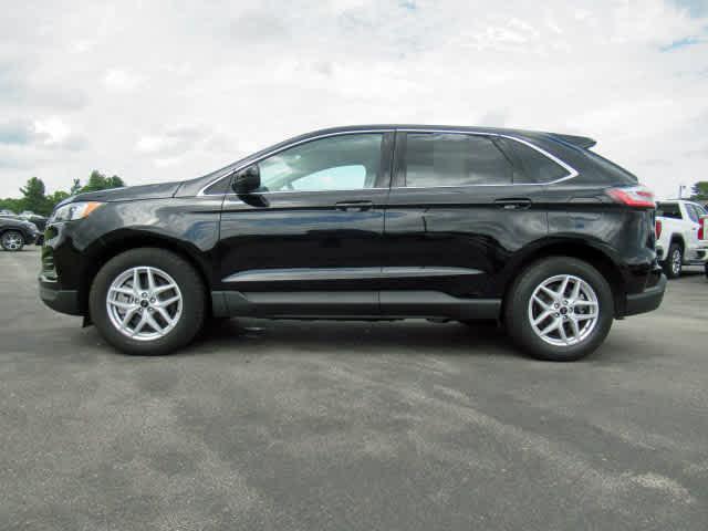 used 2024 Ford Edge car, priced at $32,900