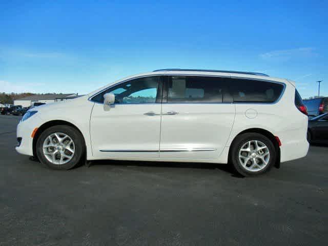 used 2020 Chrysler Pacifica car, priced at $21,500