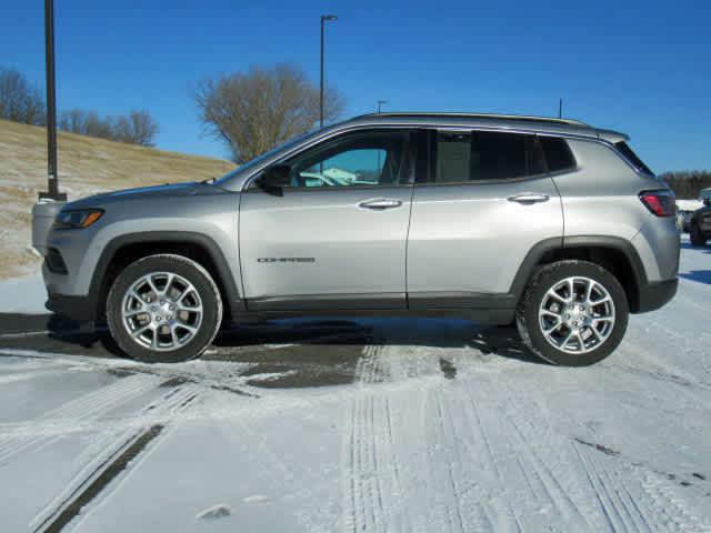 used 2022 Jeep Compass car, priced at $23,900