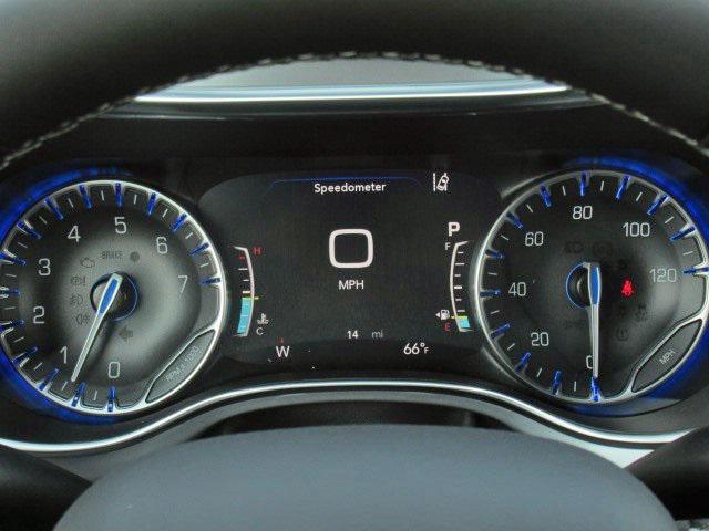 new 2025 Chrysler Pacifica car, priced at $52,249