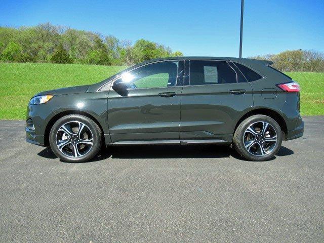 used 2022 Ford Edge car, priced at $37,000