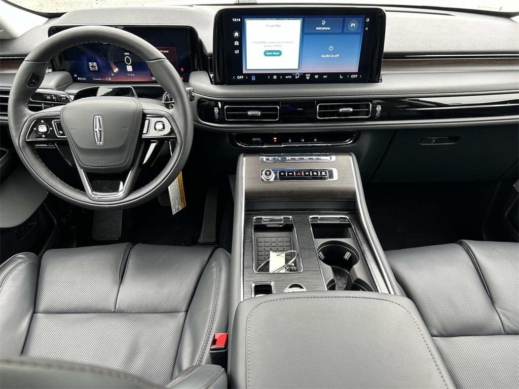 new 2026 Lincoln Aviator car, priced at $80,270