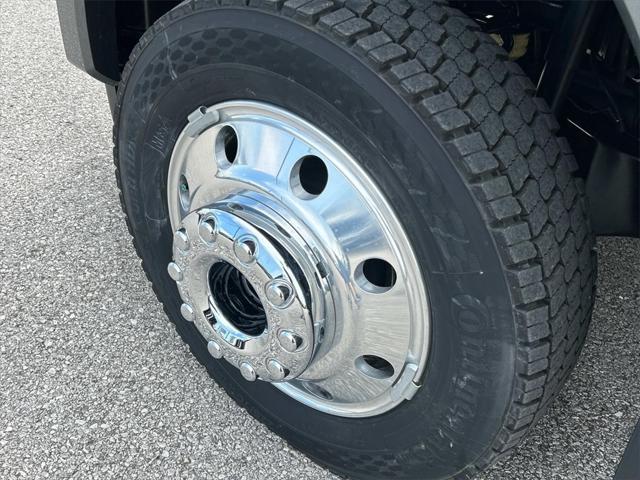 new 2025 Ford F-450 car, priced at $79,000