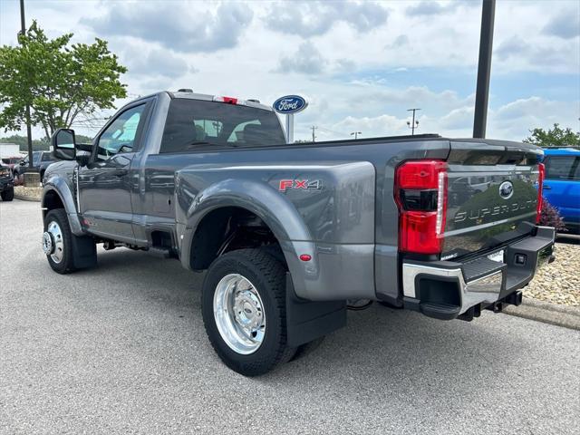 new 2025 Ford F-450 car, priced at $79,000