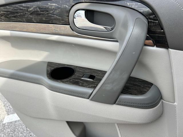 used 2014 Buick Enclave car, priced at $11,990