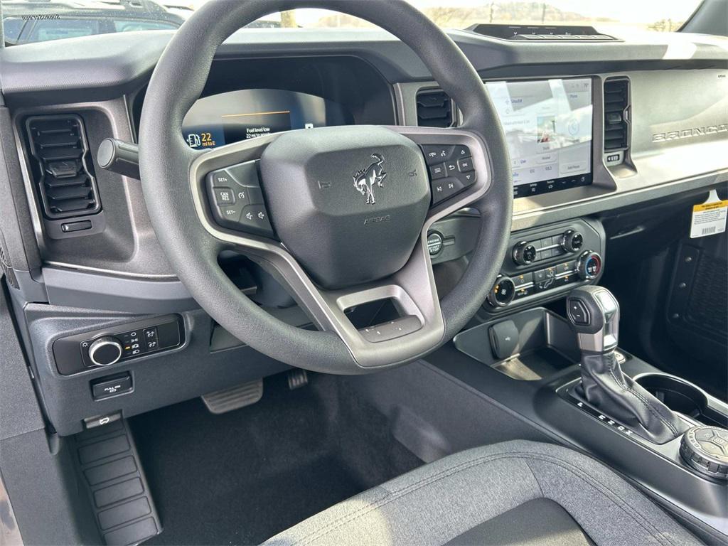 new 2025 Ford Bronco car, priced at $51,400