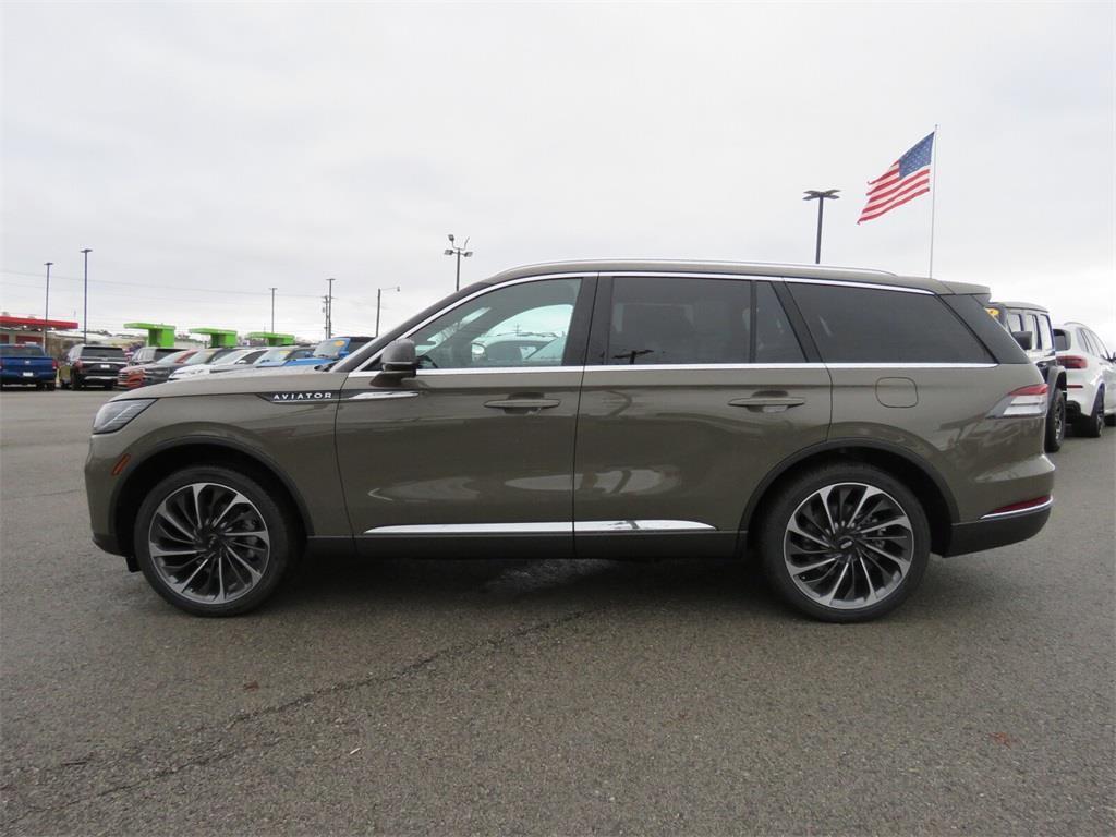 new 2025 Lincoln Aviator car, priced at $76,400