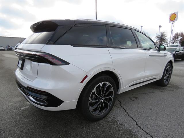 new 2025 Lincoln Nautilus car, priced at $62,455