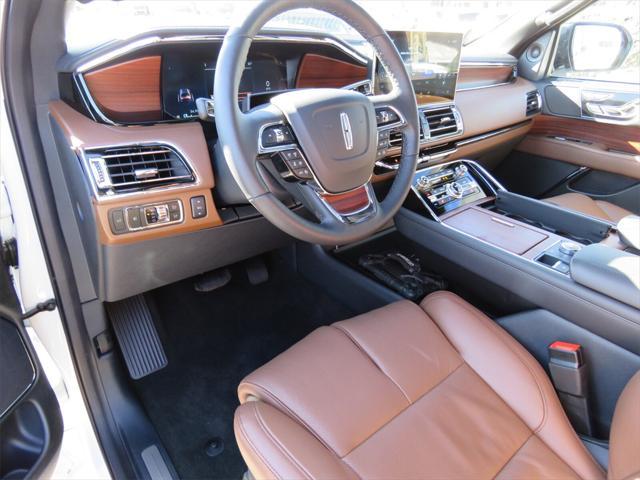 new 2024 Lincoln Navigator car, priced at $96,040