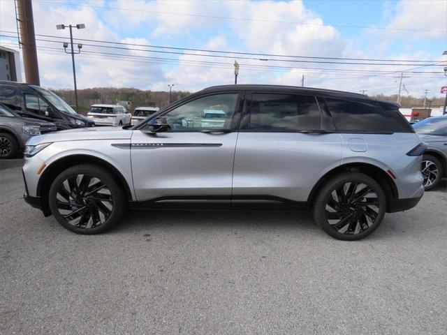 new 2025 Lincoln Nautilus car, priced at $66,705