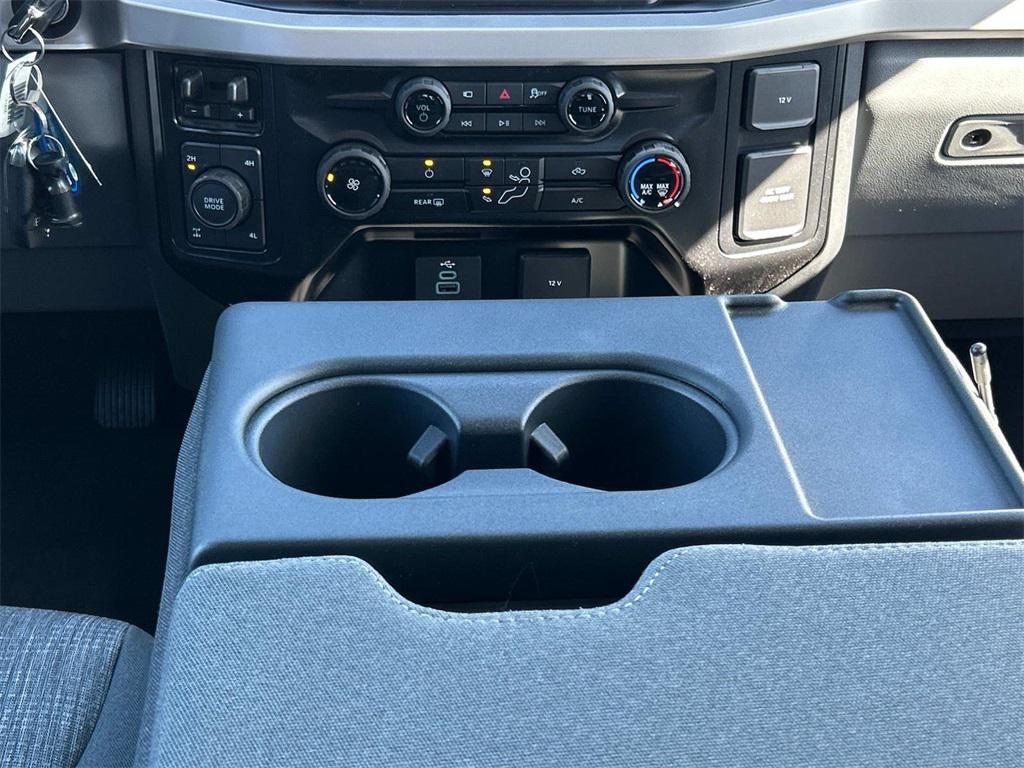 new 2025 Ford F-250 car, priced at $68,500
