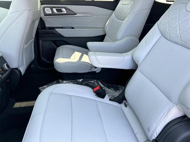 new 2025 Ford Explorer car, priced at $57,500